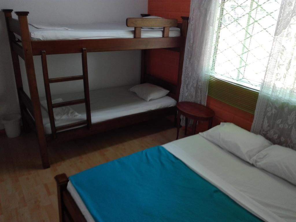 Spring City Hostel 메딜린 외부 사진