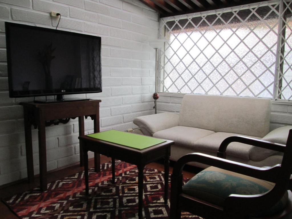 Spring City Hostel 메딜린 외부 사진