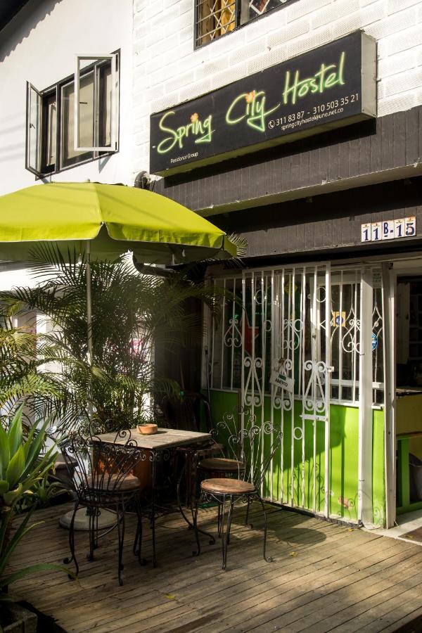 Spring City Hostel 메딜린 외부 사진