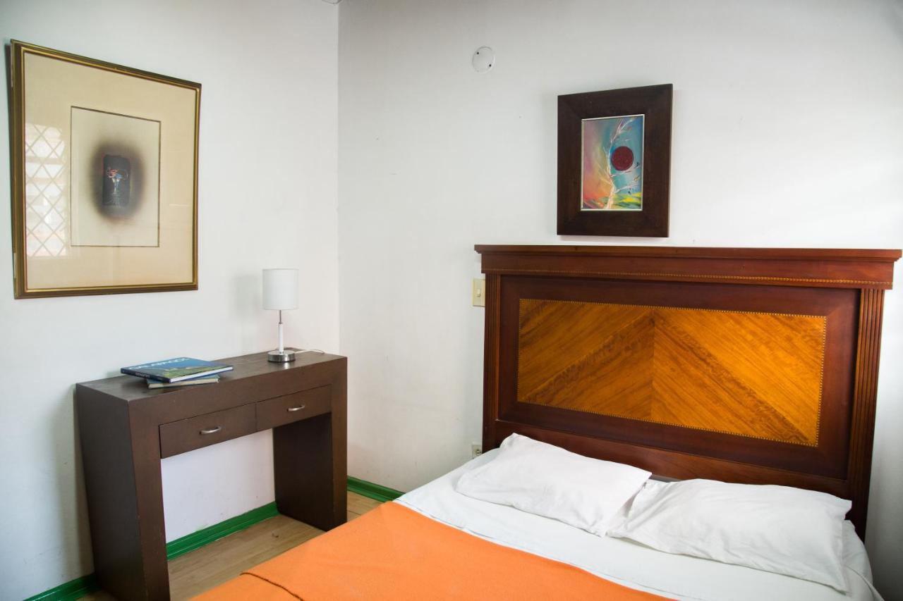 Spring City Hostel 메딜린 외부 사진